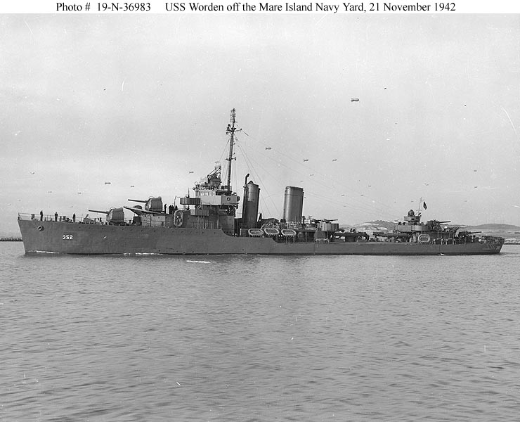 USS Worden (DD 352) in 1942